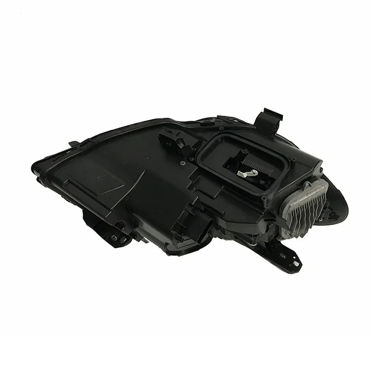 Factory Direct Sale Is Suitable for CLA W117 2014-2019 Cla200/220  Front Headlight Auto Lighting Systems Headlamps